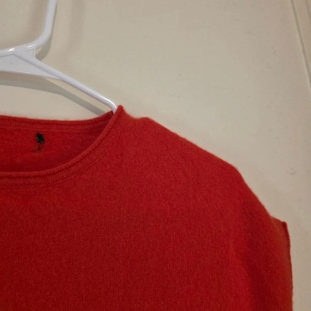 Womens 100% Cashmere Sweater Size Small Orange Short Sleeve Roll Neck Luxury